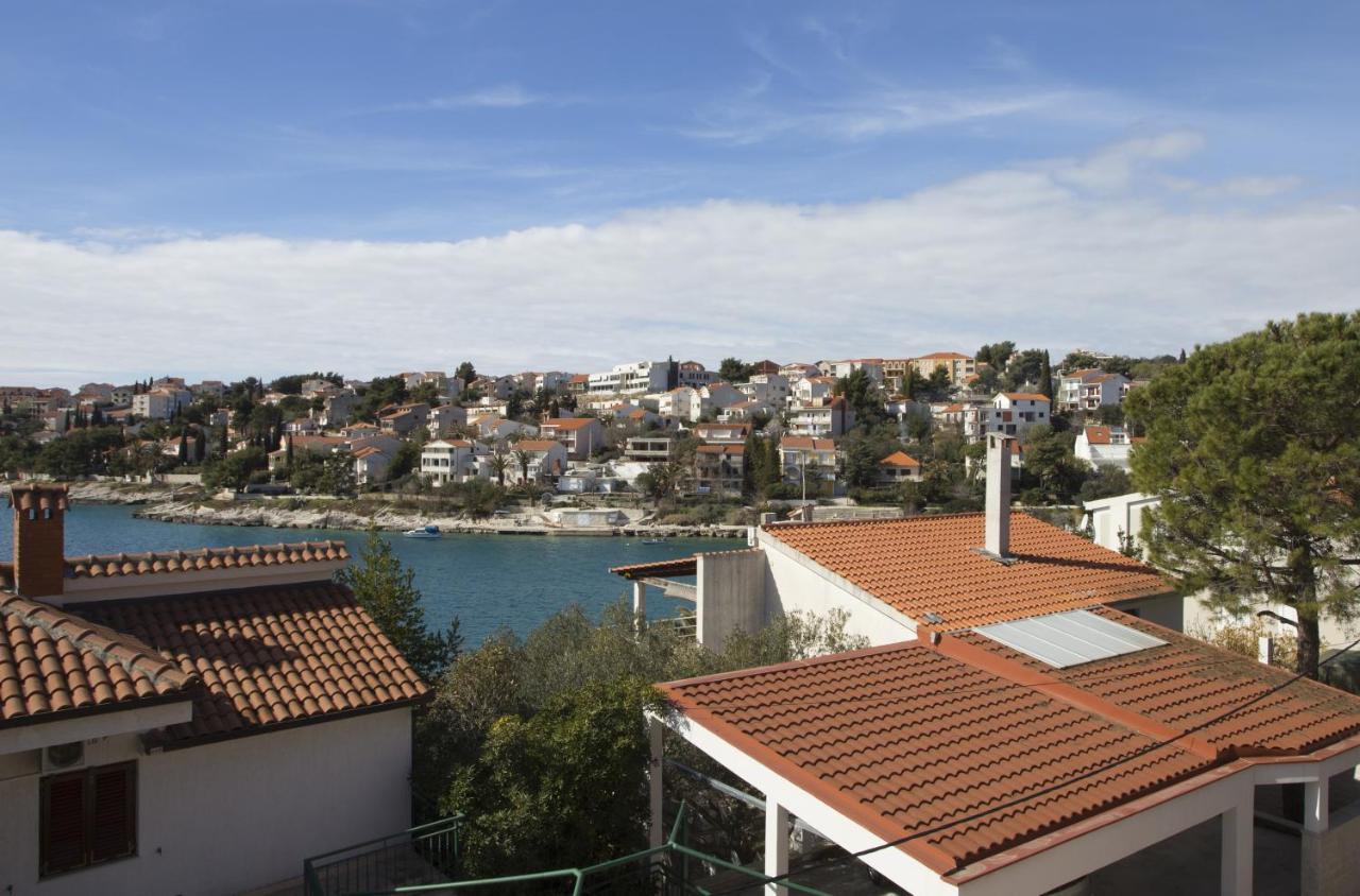 Apartments By The Sea Mavarstica, Ciovo - 12696 Trogir Exterior photo